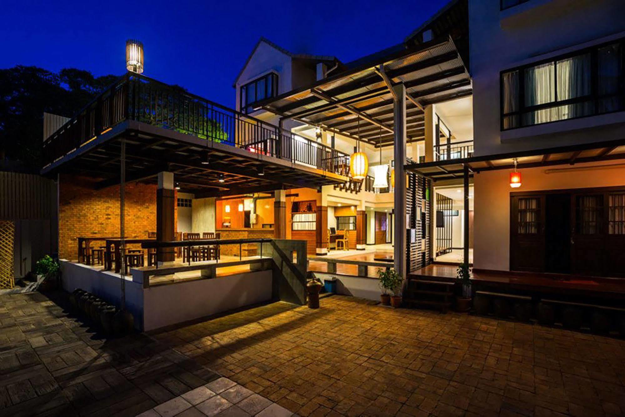 Hotel Baan Ing Ping Čiang Mai Exteriér fotografie