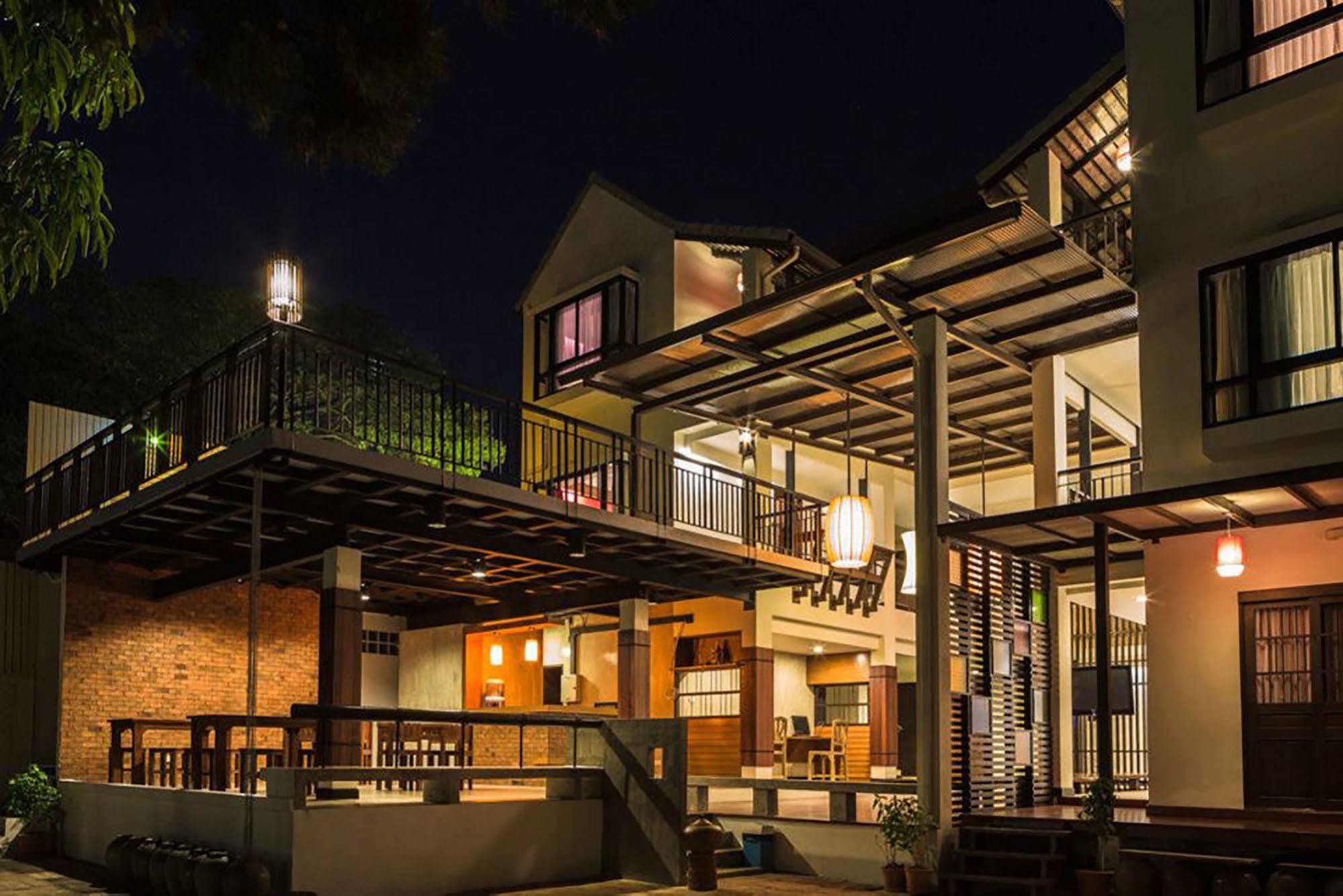 Hotel Baan Ing Ping Čiang Mai Exteriér fotografie